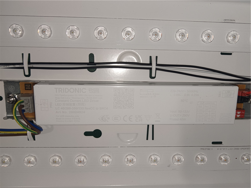 Tridonic LC 40:200-350:133 flexCC lp SNC4 28004924 LED Driver